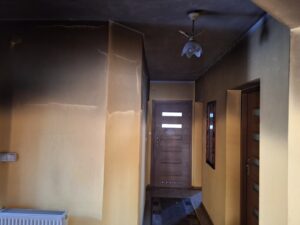 Sprzątanie mieszkania po pożarze — zdjęcie 17