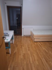 Sprzątanie po pożarze – usunięcie sadzy i ozonowanie — zdjęcie 3