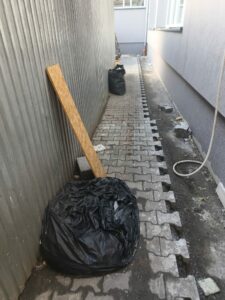 Uprzątnięcie terenu i wywóz odpadów budowlanych — zdjęcie 9